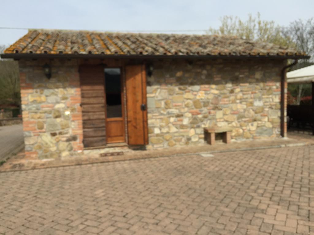 Azienda Agrituristica I Tre Casali Magione Exterior photo